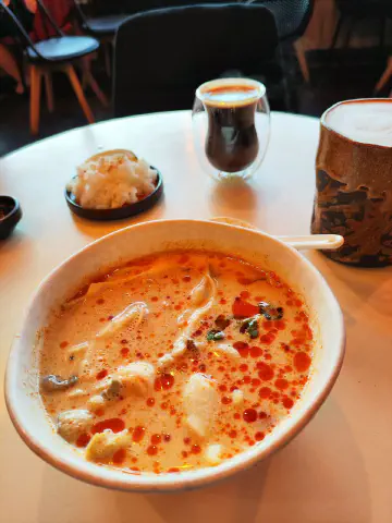 Официанты и впечатления